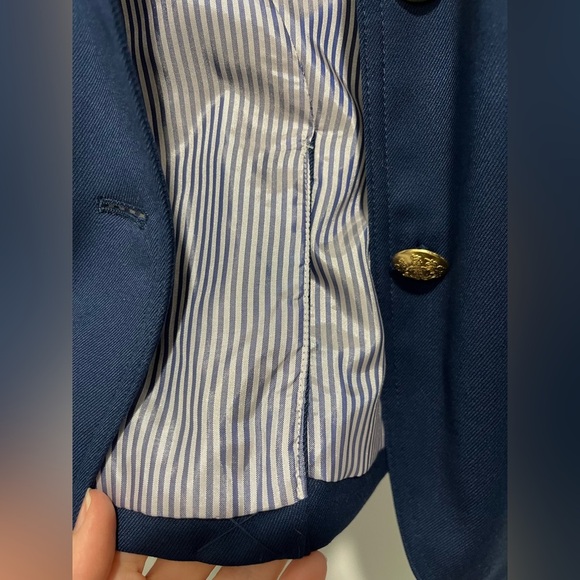 Banana Republic Factory Blazer in Navy with shiny gold buttons lined vintage 4 - Picture 12 of 12